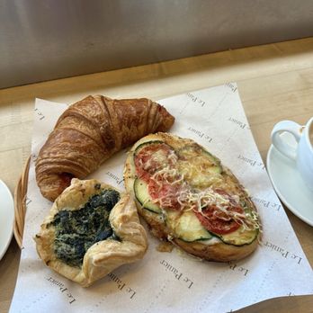 Le Panier - Bakeries Near Me - Seattle, Washington Le Panier - Bakeries Near Me - Seattle, Washington