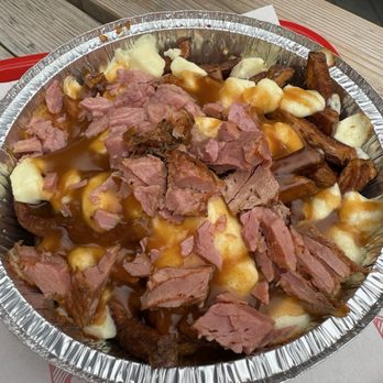 Banff Poutine - Smoked meat poutine - Poutineries Near Me - Banff, Alberta Banff Poutine - Smoked meat poutine - Poutineries Near Me - Banff, Alberta
