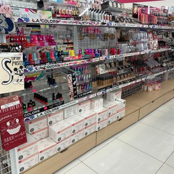 Daiso - Cosmetic - Discount Store Near Me - Dublin, California