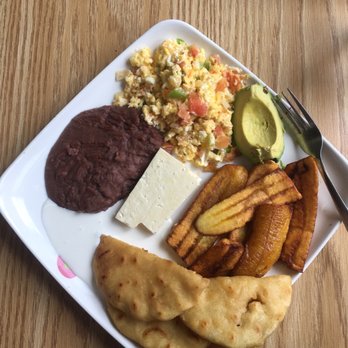 Virginia's Restaurant - Breakfast - Breakfast & Brunch Near Me - Winchester, Virginia Virginia's Restaurant - Breakfast - Breakfast & Brunch Near Me - Winchester, Virginia