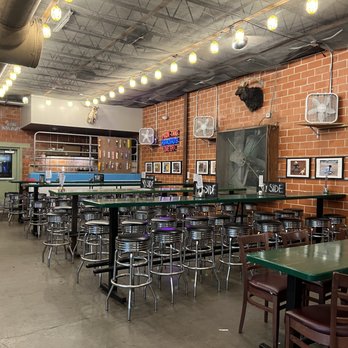 Rodeo Goat - cool vibes - Burgers Near Me - Houston, Texas