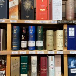 Roslyn Wine And Liquor