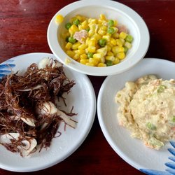 Manago Hotel Restaurant - Three side dishes, included with the entree: pickled seaweed salad, steamed corn, and potato mac salad with peas, carrots, celery, and tuna