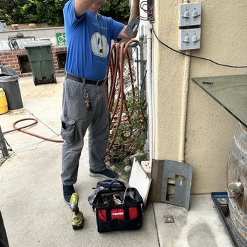 Peter Wrate Electric - Electricians Near Me - Rosemead, California Peter Wrate Electric - Electricians Near Me - Rosemead, California