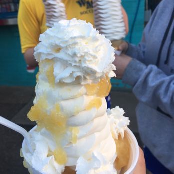 Al's Cone Zone - Medium pineapple  sundae - Ice Cream & Frozen Yogurt Near Me - Clairton, Pennsylvania