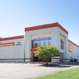 Exterior photo of Public Storage - Memphis, Tennessee Exterior photo of Public Storage - Memphis, Tennessee