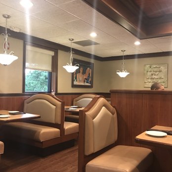 Mark Twain Diner Restaurant - Diners Near Me - Union, New Jersey