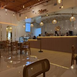 Shibam Coffee - Interior