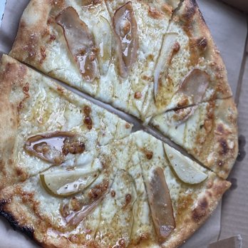 The Flying Goat - Fairview Pizza - to go - Gastropubs Near Me - Spokane, Washington
