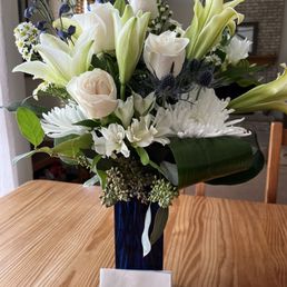 Calming cobalt bouquet