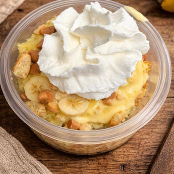 The Grill House - Banana pudding dump cake - Barbeque Near Me - Perryville, Kentucky The Grill House - Banana pudding dump cake - Barbeque Near Me - Perryville, Kentucky