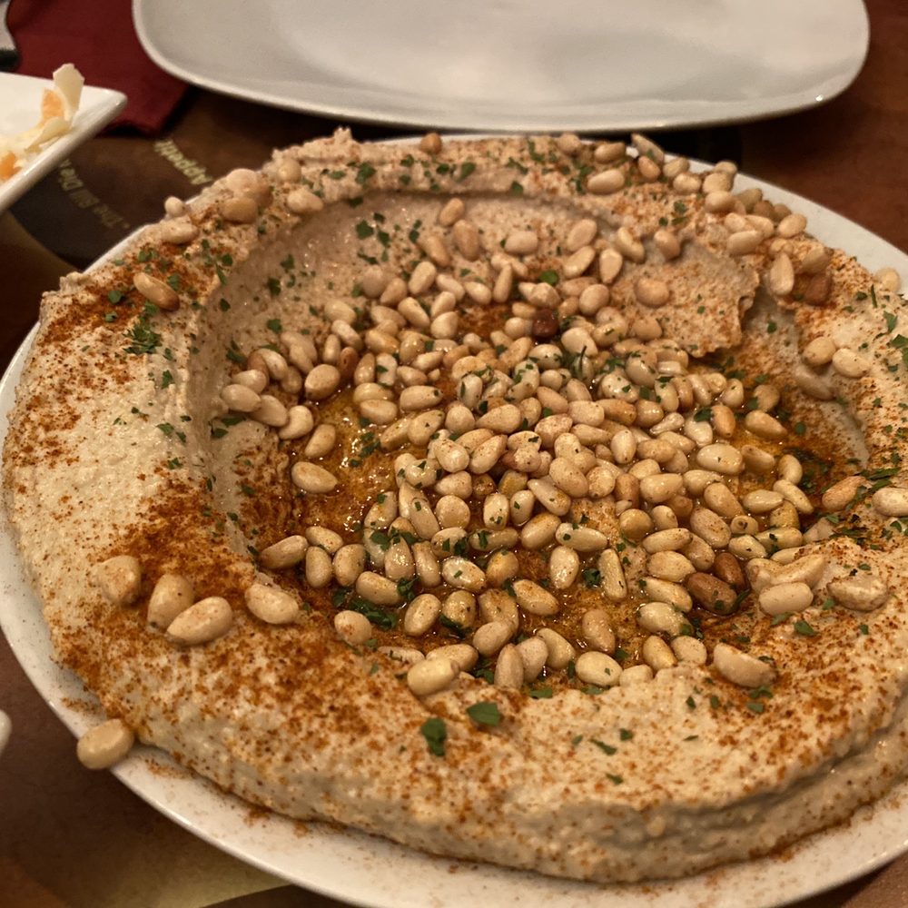 Eclipse Grillbar - Hummus with Pinienkernen - Israeli Near Me - Munich, BY