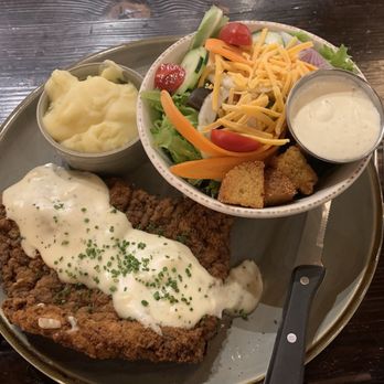 Queenie's - Side salad, mashed potatoes, and country fried steak - Southern Near Me - Canton, Georgia Queenie's - Side salad, mashed potatoes, and country fried steak - Southern Near Me - Canton, Georgia