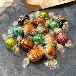 Lindt Chocolate Shop