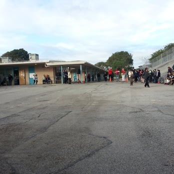 South Shores Elementary School - Just waiting for the Christmas performance to begin. - Elementary Schools Near Me - San Pedro, California South Shores Elementary School - Just waiting for the Christmas performance to begin. - Elementary Schools Near Me - San Pedro, California