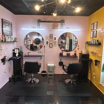 Tiger Lilly salon - Hair Stylists Near Me - Jacksonville, Florida Tiger Lilly salon - Hair Stylists Near Me - Jacksonville, Florida