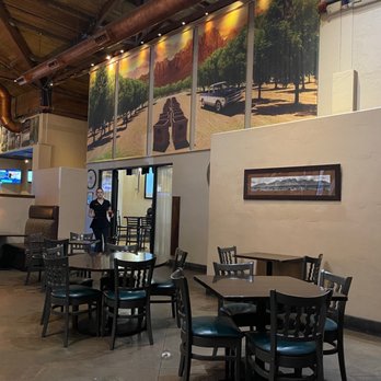 Pecan Grill and Brewery - Dining room - American Near Me - Las Cruces, New Mexico Pecan Grill and Brewery - Dining room - American Near Me - Las Cruces, New Mexico