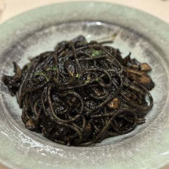 Al Cavaliere - Spaghetti with Cuttlefish Ink - Italian Near Me - Lido di Venezia, VE Al Cavaliere - Spaghetti with Cuttlefish Ink - Italian Near Me - Lido di Venezia, VE