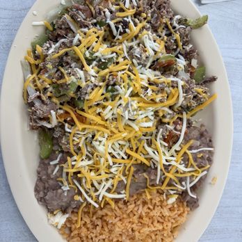 La Paloma Mexican Food - GIANT Machaca Plate! - Mexican Near Me - Indio, California La Paloma Mexican Food - GIANT Machaca Plate! - Mexican Near Me - Indio, California
