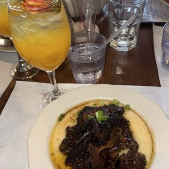 SugarJam The Southern Kitchen - Braised oxtails and grits - Breakfast & Brunch Near Me - Scottsdale, Arizona SugarJam The Southern Kitchen - Braised oxtails and grits - Breakfast & Brunch Near Me - Scottsdale, Arizona