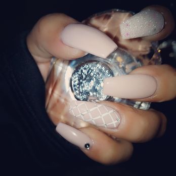 Paradise Nails - Nail Salons Near Me - Ontario, California
