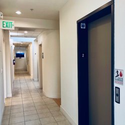Archstone Oral and Facial Surgery - Hallway