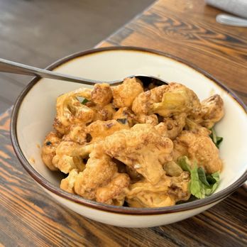 Bacari GDL - Noa's Cauliflower - Mediterranean Near Me - Glendale, California Bacari GDL - Noa's Cauliflower - Mediterranean Near Me - Glendale, California