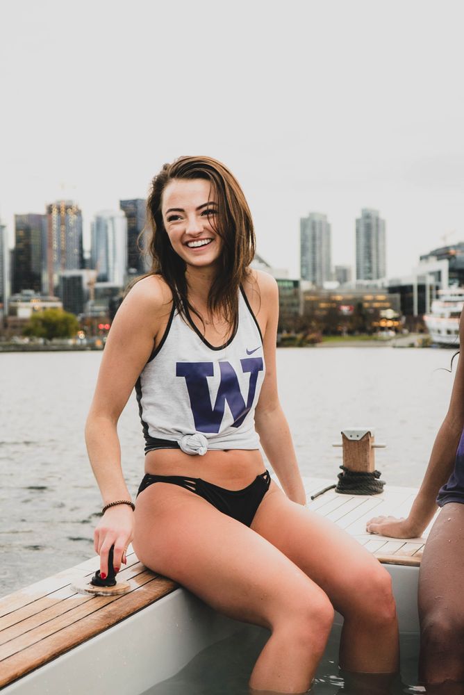 Hot Tub Boat 49 Photos & 53 Reviews Boating 1200 Westlake Ave N