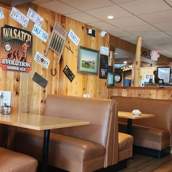 Thunderbird Restaurant - American Near Me - Mt. Carmel Junction, Utah Thunderbird Restaurant - American Near Me - Mt. Carmel Junction, Utah