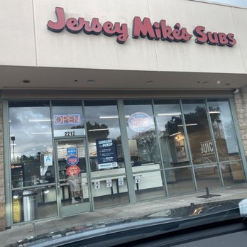 Jersey Mike's Subs - Jerseys mikes - Sandwiches Near Me - La Verne, California Jersey Mike's Subs - Jerseys mikes - Sandwiches Near Me - La Verne, California