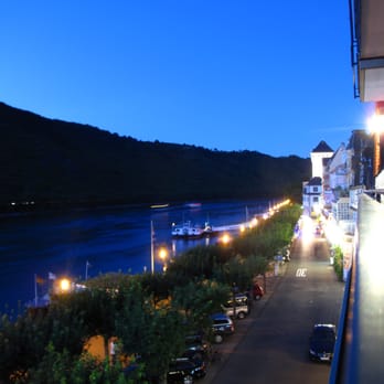 Hotel Günther garni - Night view of the Rhein from our balcony! - Hotels Near Me - Boppard, RP