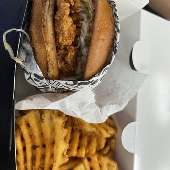 Kokee Kitchen Bubble Tea & Chicken - Chicken Butt Sandwich - Chicken Shop Near Me - Columbia, Maryland