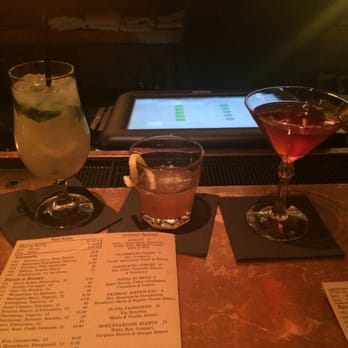 Sotto - Left to right- Amalfi, Sazerac Americano, and Cranberry Sogno - Italian Near Me - Cincinnati, Ohio Sotto - Left to right- Amalfi, Sazerac Americano, and Cranberry Sogno - Italian Near Me - Cincinnati, Ohio
