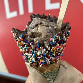 Ben & Jerry’s - an ice cream cone with sprinkles - Ice Cream & Frozen Yogurt Near Me - Miami Beach, Florida Ben & Jerry’s - an ice cream cone with sprinkles - Ice Cream & Frozen Yogurt Near Me - Miami Beach, Florida