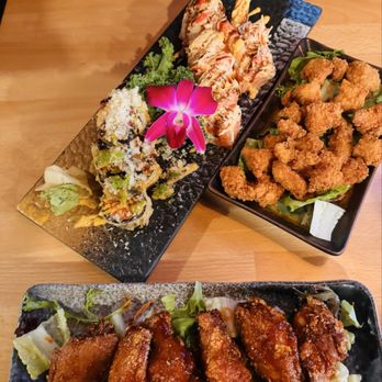 Yuzu Ramen & Sushi - Yuzu Wings(6) , Angry Dragon Roll and Crazy Crunch Roll - Ramen Near Me - Sicklerville, New Jersey Yuzu Ramen & Sushi - Yuzu Wings(6) , Angry Dragon Roll and Crazy Crunch Roll - Ramen Near Me - Sicklerville, New Jersey