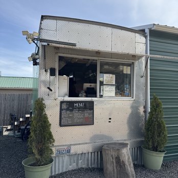 Yabes Taco Truck - Food Stands Near Me - Forks, Washington
