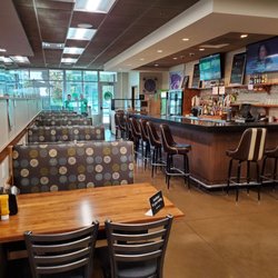 Hy-Vee - The bar