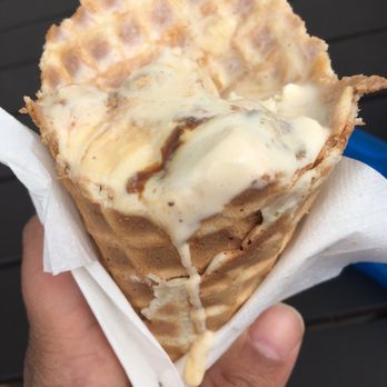 Jim's Ice Cream - Snickerdoodle salted caramel ice cream soooo good!! - Ice Cream & Frozen Yogurt Near Me - Hillsboro, Oregon