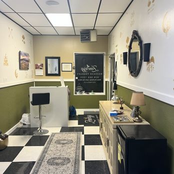 Zenergy Massage Therapy - Waiting room - Massage Therapy Near Me - Newland, North Carolina Zenergy Massage Therapy - Waiting room - Massage Therapy Near Me - Newland, North Carolina