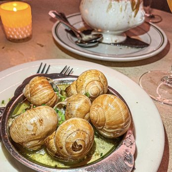 Oriel Chinatown - IG: snacks_with_steph - French Near Me - Los Angeles, California Oriel Chinatown - IG: snacks_with_steph - French Near Me - Los Angeles, California