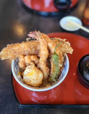 Tendon Tempura Carlos Jr by null