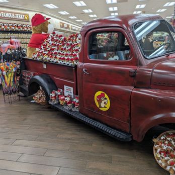 Buc-ee's - Gas Stations Near Me - Crossville, Tennessee