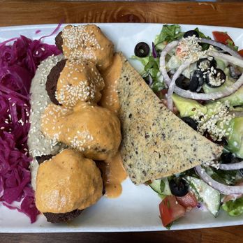 El Huerto - Falafel plate - Vegan Near Me - Santiago, RM