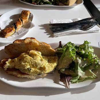 Baguette Cafe - Omelette Baguette with mushrooms and Paris Ham! - Breakfast & Brunch Near Me - Henderson, Nevada