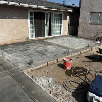 Legaspi & Sons - Patio slab with stamped finish - Masonry/Concrete Near Me