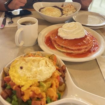 Cinnamon's Restaurant - Guava Chiffon loco moco - Pancakes Near Me - Kailua, Hawaii Cinnamon's Restaurant - Guava Chiffon loco moco - Pancakes Near Me - Kailua, Hawaii
