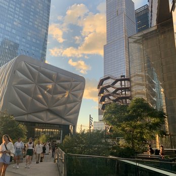 Vessel - Landmarks & Historical Buildings Near Me - New York, New York