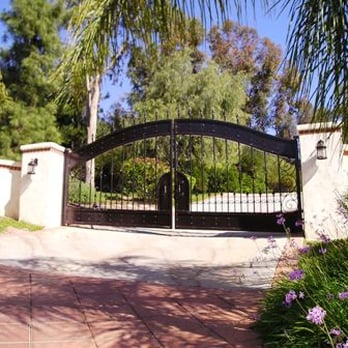 Quality Fence Company - Entry Gate - General Contractors Near Me Quality Fence Company - Entry Gate - General Contractors Near Me