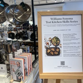Williams-Sonoma - Kitchen & Bath Near Me - Oak Brook, Illinois Williams-Sonoma - Kitchen & Bath Near Me - Oak Brook, Illinois
