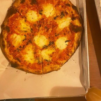 Modern Apizza - Margherita Pizza - Pizza Near Me - New Haven, Connecticut